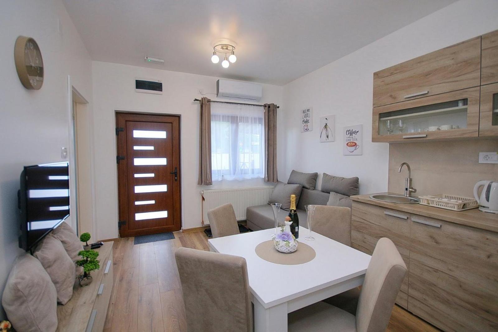 Anro Apartment Palic Ngoại thất bức ảnh