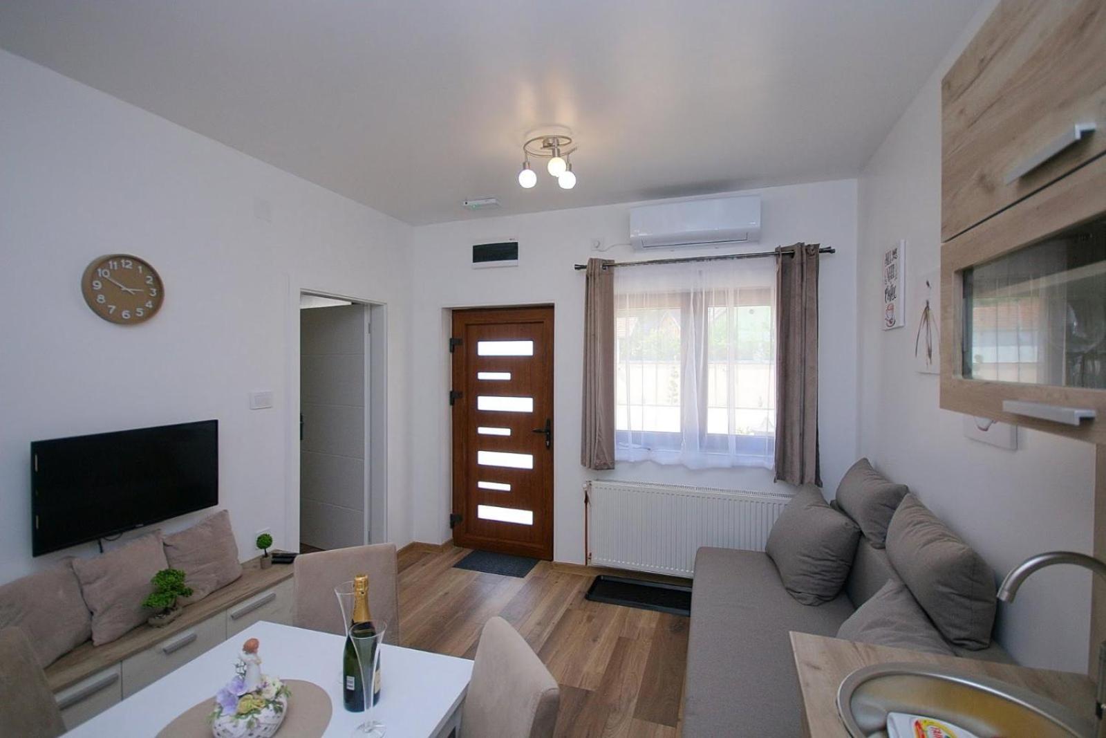 Anro Apartment Palic Ngoại thất bức ảnh